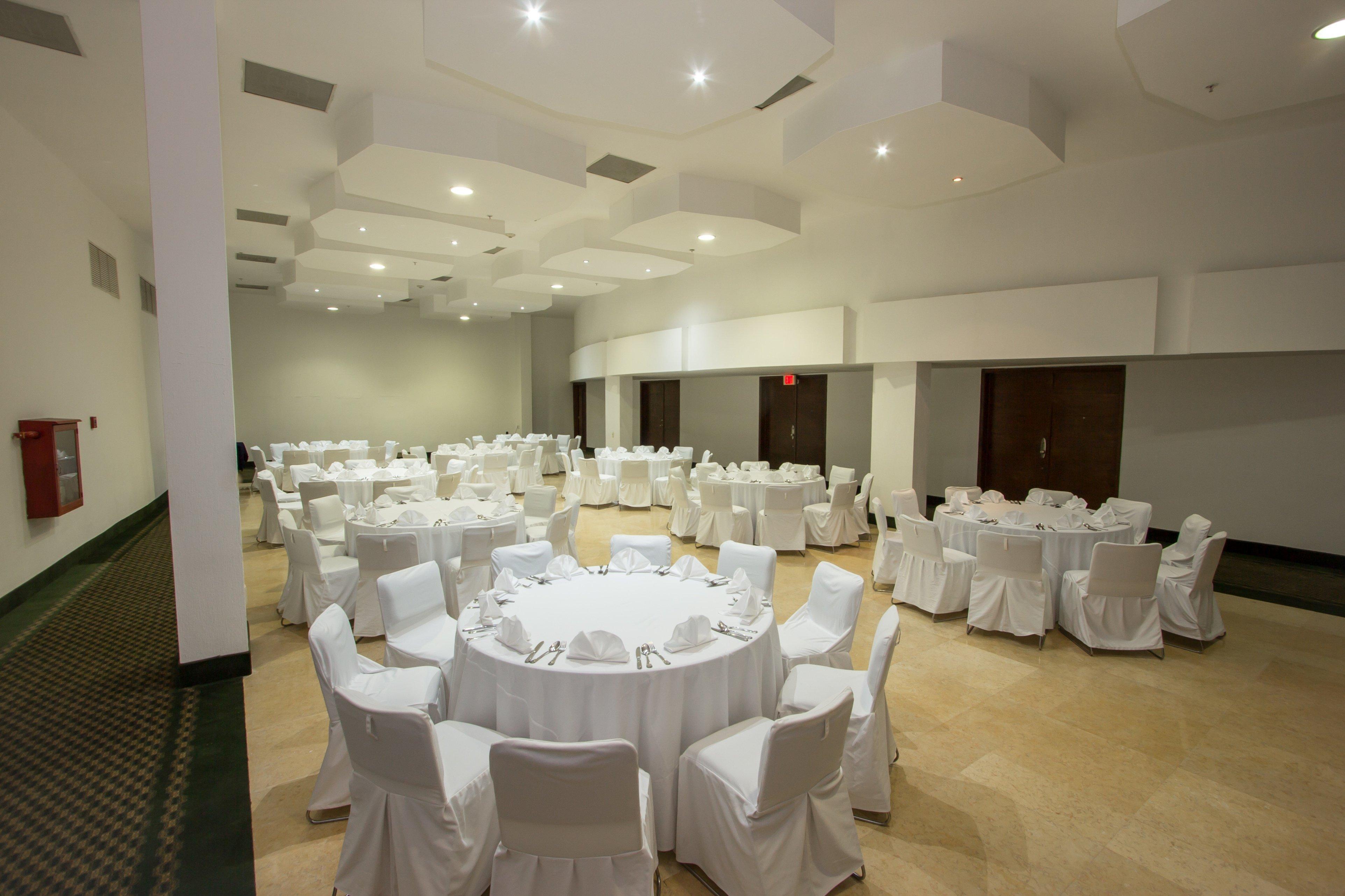 Holiday Inn Express Nuevo Laredo By Ihg Exterior foto